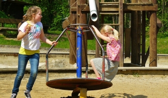 Spielplatz Karussell